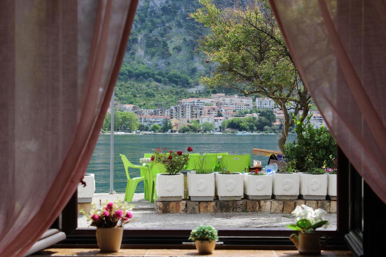 Ferienwohnung Mare E Montagna Kotor Exterior foto