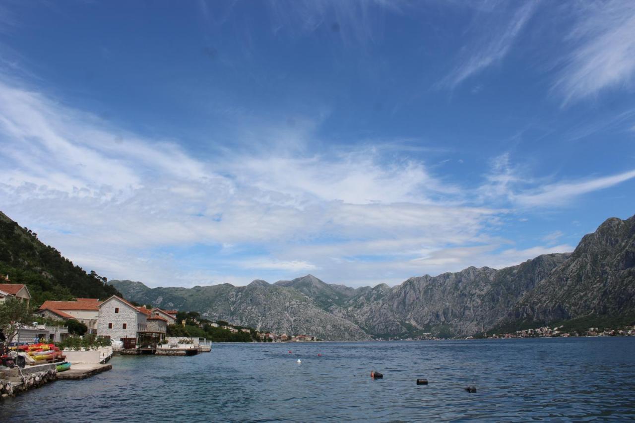 Ferienwohnung Mare E Montagna Kotor Exterior foto